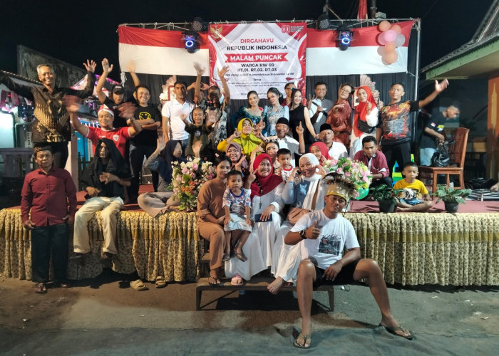 Gebyar Malam Puncak Perayaan HUT RI Ke-80 RW 09 Desa Tegalsari Ambulu