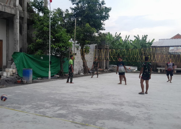 Lapangan Voli TMMD Kodim 0816/Sidoarjo di Desa Kedondong Hampir Rampung, Warga Antusias Menyambut