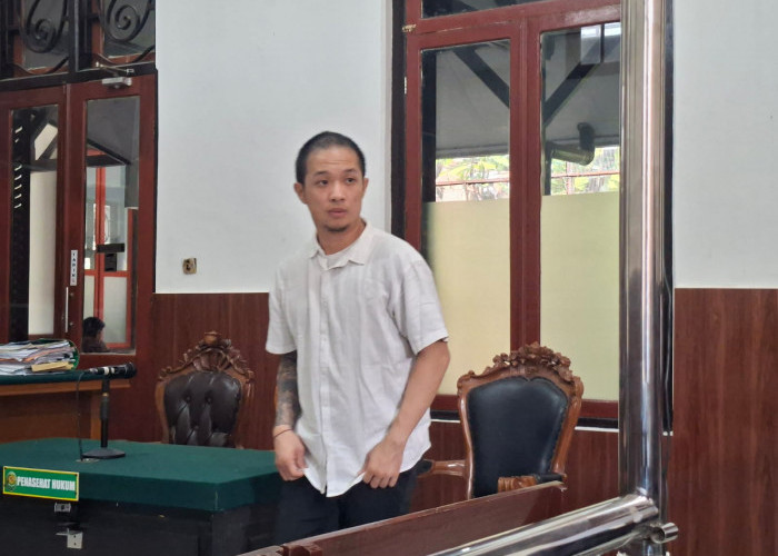 Mantan Bankir Beli Ganja 50 Gram untuk Hilangkan Stres, Diseret ke PN Surabaya