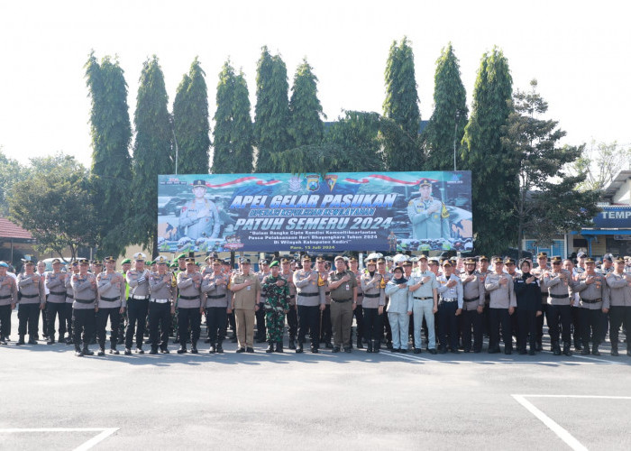 Kapolres Kediri Pimpin Apel Gelar Pasukan Operasi Patuh Semeru 2024
