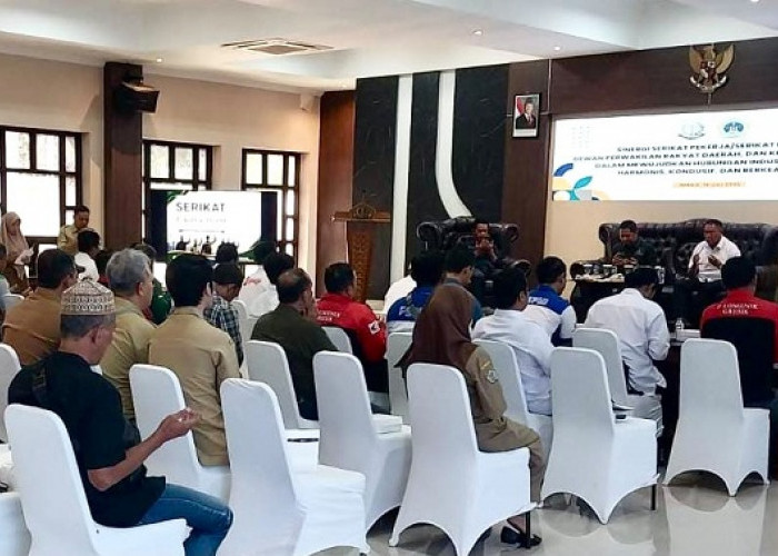  Disnaker Gresik Catat 73 Perselisihan Ketenagakerjaan, DPRD Soroti Kepatuhan Perusahaan