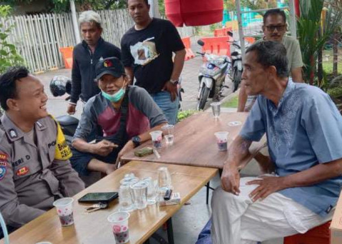 Polsek Gayungan Gelar Jum'at Curhat Jalin Silaturahmi dan Serap Aspirasi Warga