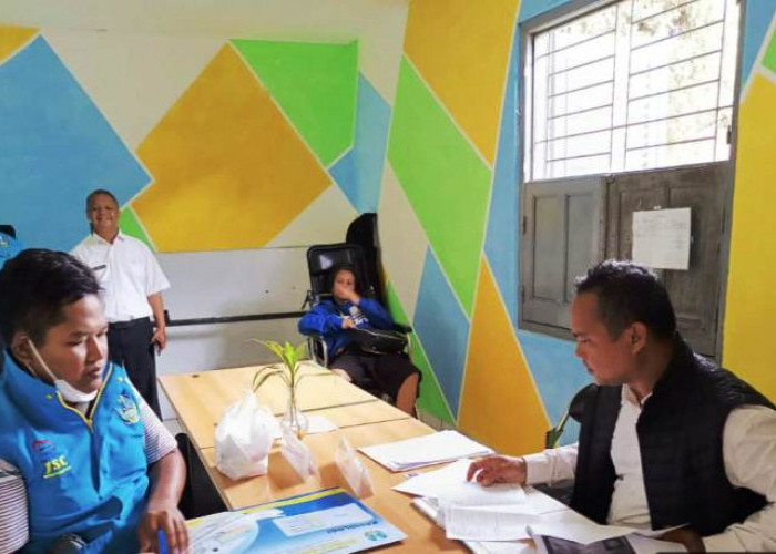 Gerak Cepat Dinsos Jatim Tangani dan Pulangkan Orang Terlantar Terdiagnosa HIV/AIDS ke Bandung