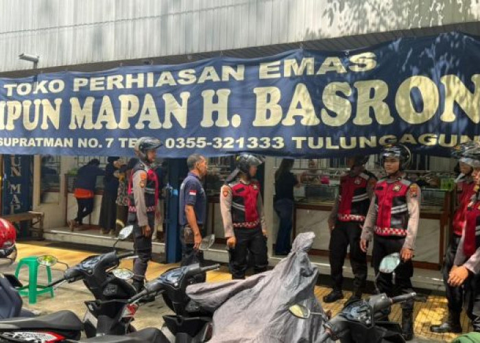 Cegah Aksi Kriminalitas, Sat Samapta Polres Tulungagung Intensifkan Patroli di Kawasan Pertokoan Emas