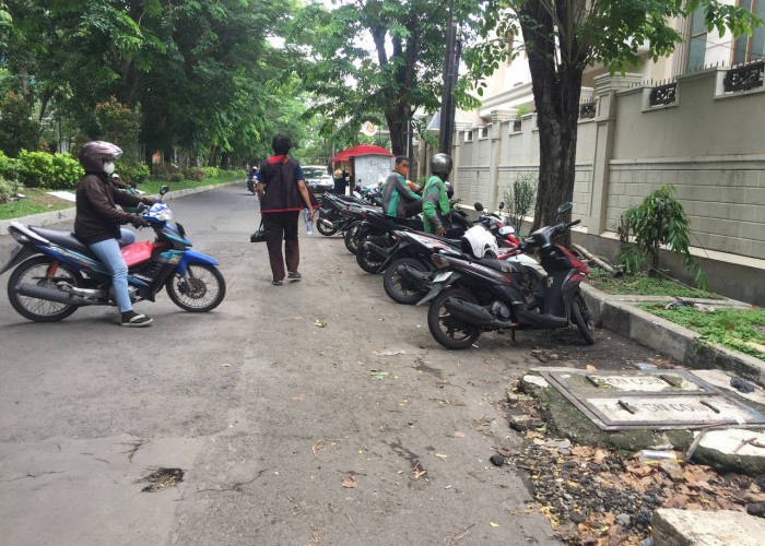 Apes! Gagal Curi Motor Ojol di Dharmahusada, Bandit Asal Kalilom Ditangkap
