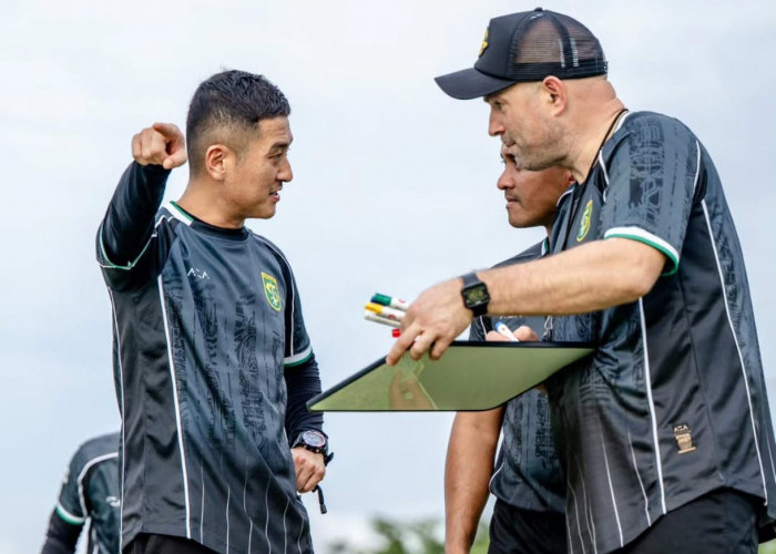 Persebaya Incar Pemain Lokal Baru, Bernardo Tavares: Banyak yang Masih Terikat Kontrak