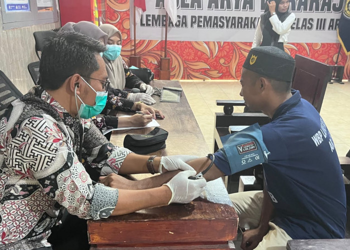 Jamin Hak Kesehatan Warga Binaan, Lapas Arjasa Gandeng Puskesmas Gelar Pemeriksaan Rutin