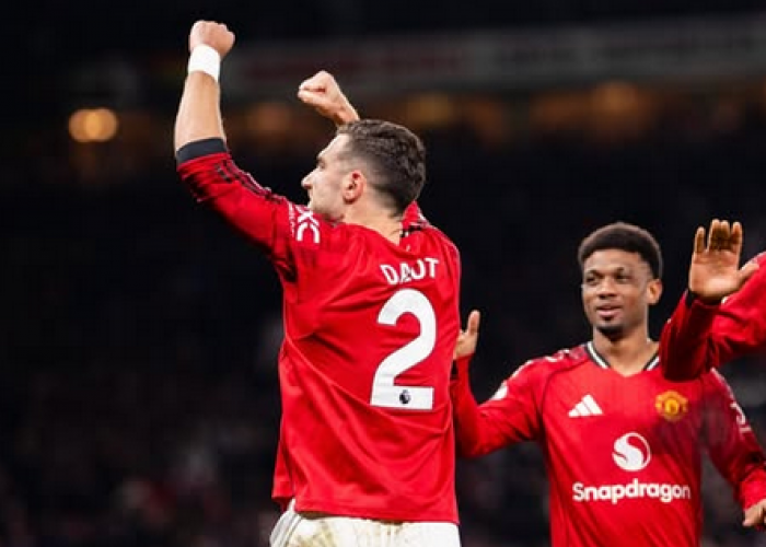 Gol Telat Magassa Gagalkan Kemenangan MU di Old Trafford