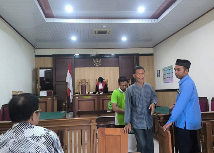 Tersangka SK ASN Palsu Ajukan Praperadilan di PN Gresik