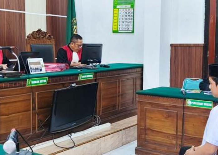 Bagian Pantau Situasi Sasaran Komplotan Curanmor, Divonis Hakim PN Surabaya 1 Tahun Penjara