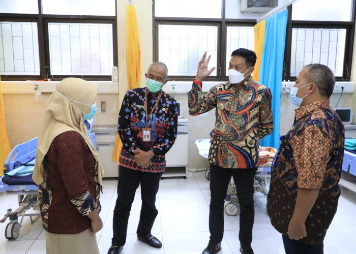 Kunjungi Perkantoran Terpadu & RSUD Kota Malang, Pj Wali Kota Pastikan Pelayanan Publik