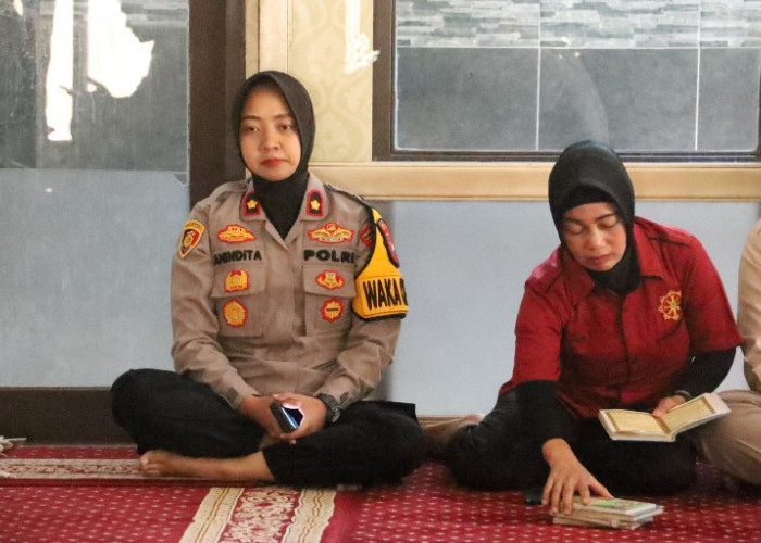 Tingkatkan Kualitas Iman dan Pelayanan, Polres Pelabuhan Tanjung Perak Rutin Gelar Binrohtal