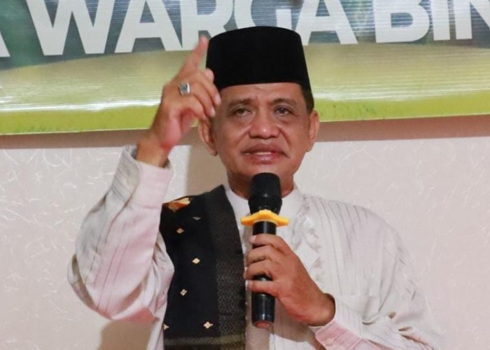 Ustaz Drs H Khoiron Syu'aib Tekankan Pentingnya Kembali ke Agama sebagai Benteng Diri