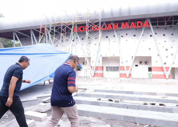 Progres Perbaikan GOR Gajahmada dan Stadion Brantas Mendapat Tinjauan Pj Wali Kota Batu