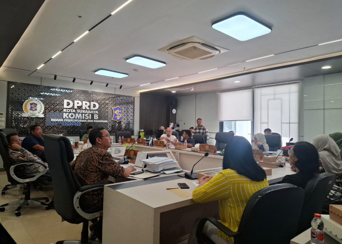 Proyek Padel Jalan KH Abdul Wahab Siamin Terancam Mandek, Diduga Berdiri di Atas Aset Pemkot Surabaya