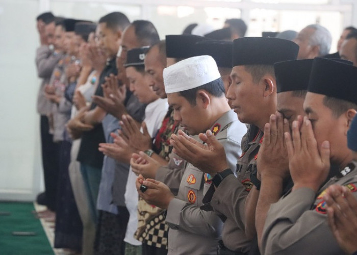 Kapolres Pasuruan Gelar Salat Gaib dan Doa Bersama Tekan Angka Kecelakaan