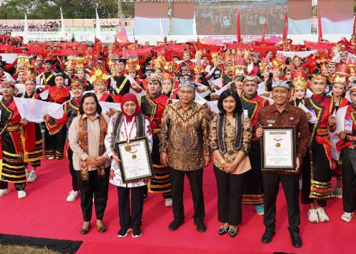 Puncak Peringatan Hari Koperasi Ke-78 di Bojonegoro, Momen Penguatan Koperasi Desa Merah Putih di Jatim