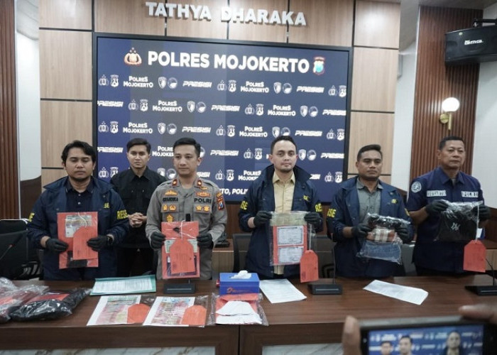 Modus Ritual Gandakan Uang, Dua Dukun Gadungan Gasak Rp22 Juta di Mojokerto