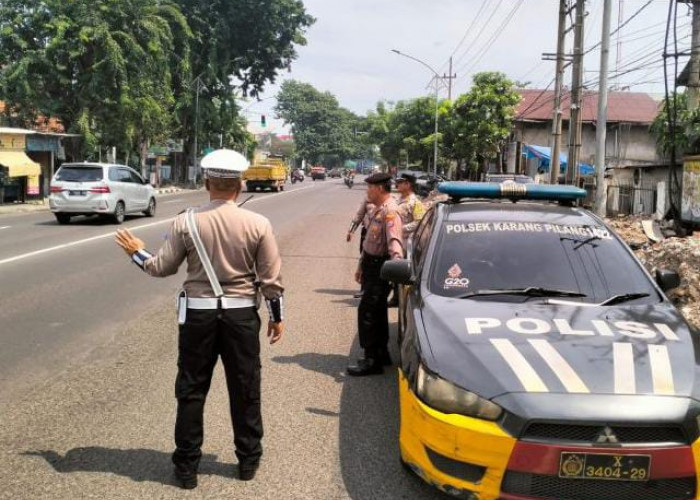 Polsek Karangpilang Patroli Strong Point Persempit Ruang Gerak Kejahatan