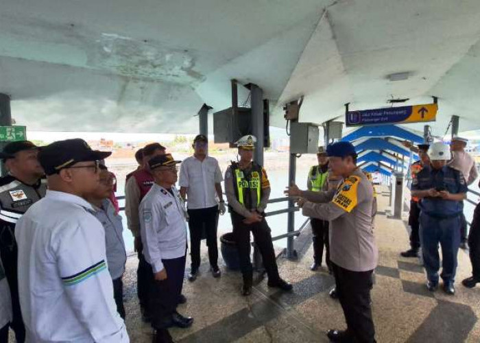 Polresta Banyuwangi Gelar Deteksi Dini Narkoba di Pelabuhan Ketapang Jelang Nataru