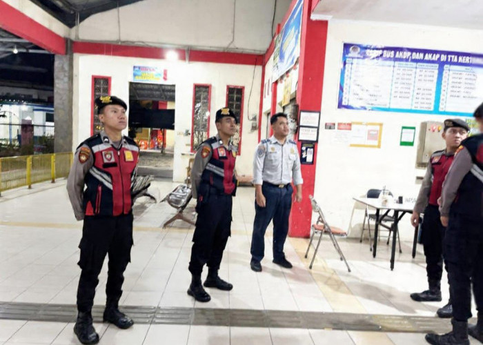 Samapta Polres Ngawi Patroli Malam Jaga Kamtibmas Tetap Aman dan Kondusif