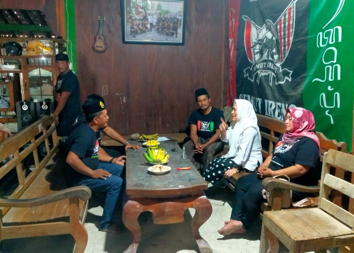 Rejo Semut Ireng Bojonegoro Koordinasikan Program Kerja Berkesinambungan Bersama Anna Mu'awanah
