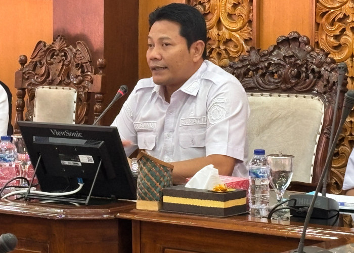 Sidoarjo Perang Lawan Sampah, Bupati Subandi Instruksikan Evaluasi Total dan Gandeng Polisi