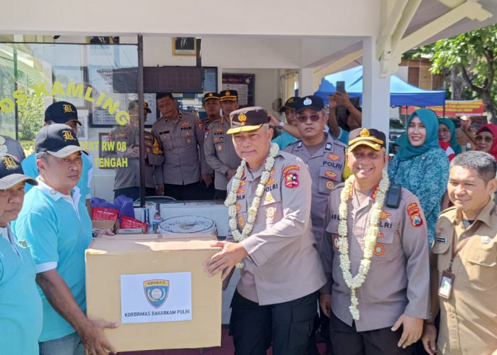 Dirbinpotmas Baharkam Polri Apresiasi Pos Kamling Rungkut Mapan Barat