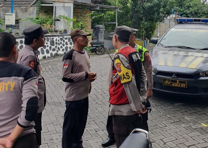 Jaga Kondusifitas Perumahan, Polsek Rungkut Intensifkan Patroli Kota Presisi dan Dialogis