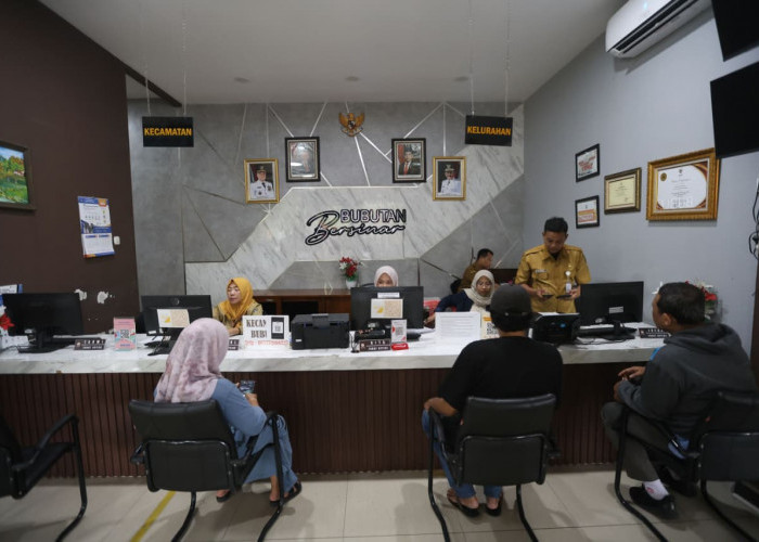 Sidak Kantor Layanan, Pemkot Surabaya Bakal Pasang Bendera Hitam di Lokasi Terkotor