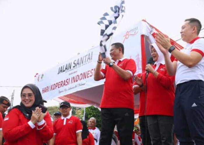 Kapolres Bojonegoro dan Ribuan Warga Rayakan Hari Koperasi ke-78 dengan Jalan Santai Penuh Berkah