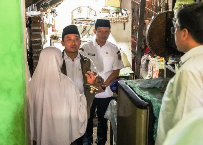 Wujudkan Rumah Layak dan Sehat, Pemkot Pasuruan Serahkan Bantuan RTLH