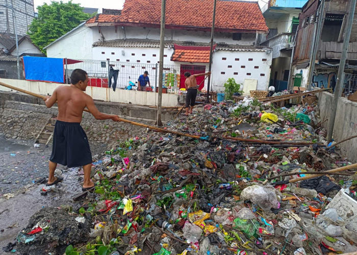 1.480 URC Diterjunkan Antisipasi Banjir Surabaya, Sampah Jadi Problem