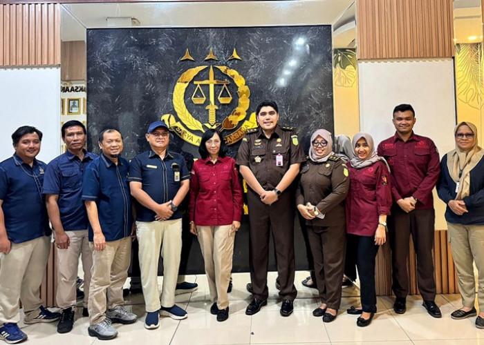 DJP Jatim I Limpahkan Tiga Tersangka Kasus Penggelapan PPN Rp 684 Juta ke Kejari Tanjung Perak