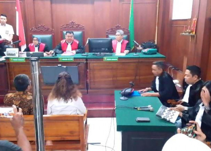 Terdakwa Kitty Akui Konsumsi Kokain dan DMT serta Jelaskan Alasan Pesanan Jumlah Besar