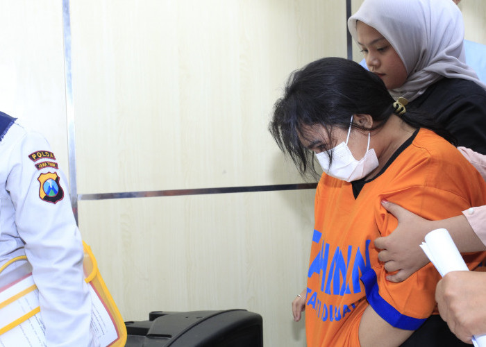 Polisi Buru Teman-teman Baby Sitter yang Mencekoki Anak Asuh dengan Obat Keras