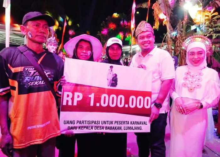 Karnaval Budaya di Babakan Lumajang Meriah, Kades Beri Sumbangan Rp1 Juta Per Peserta