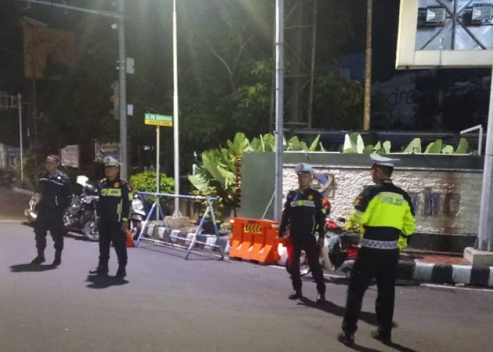 Rombongan Pesilat Pulang Jalur Kediri Kota Dijaga Ketat Polisi