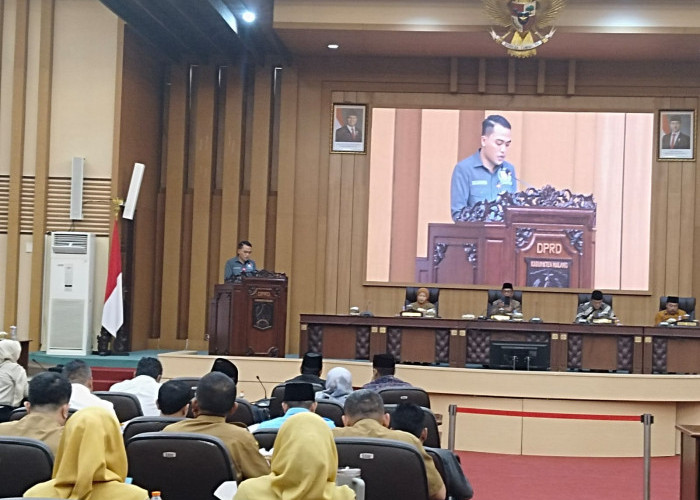 Paripurna RAPBD 2027, Fraksi PDI Perjuangan Minta Pemkab Malang Baca Tanda Krisis