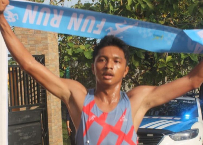 Personel Ditpolairud Polda Jatim Raih Juara Geswara Fun Run 5K di Pamekasan