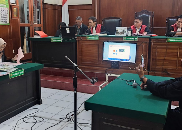 Simpan 3 Poket Sabu di Bungkus Rokok, Moses Irfan Diadili di PN Surabaya 