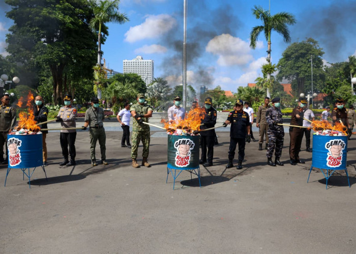 43,2 Juta Batang Rokok Ilegal Dimusnahkan di Surabaya, Potensi Kerugian Negara Rp36,03 Miliar