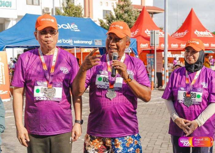 Dorong Gaya Hidup Sehat melalui Olahraga Bersama, Ribuan Peserta Ikuti Unesa Medic Run 2026 
