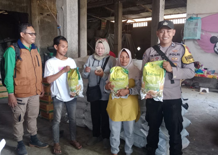 Dukung Ketahanan Pangan, Polsek Arosbaya Salurkan 975 Kg Benih Jagung Hibrida ke Poktan Desa Lajing