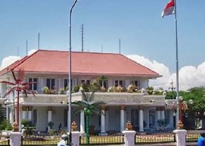 Gelar Doa Keselamatan Jatim dan Turun Hujan, Gubenur Bersama 60 Hafizah Baca Yasin dan Khataman Alquran
