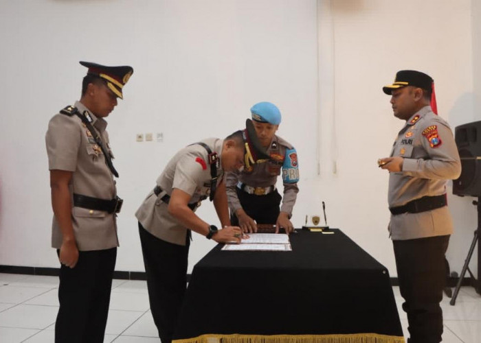Sertijab Wakapolres Tuban, Kompol Supiyan Resmi Gantikan Kompol Achmad Robial