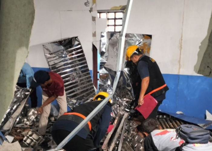 Labfor Polda Jatim Turun Tangan Selidiki Ledakan Mesin Pengering SPPG Kandangan 2 Ngawi