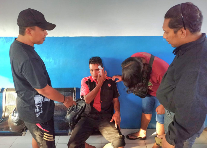 Dipalak Preman, Wajah Sopir Bus Disayat