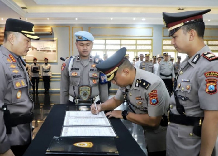 Sejumlah Pejabat Utama Polresta Malang Kota Dirotasi
