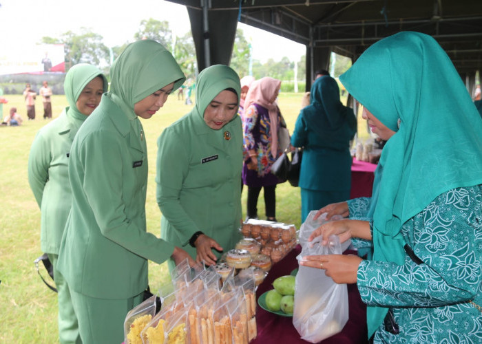 Pembukaan TMMD Ke-127 Kodim 0827/Sumenep Dimeriahkan Stand UMKM Warga Rubaru